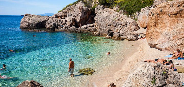 Sveta Nedjelja, ostrov Hvar